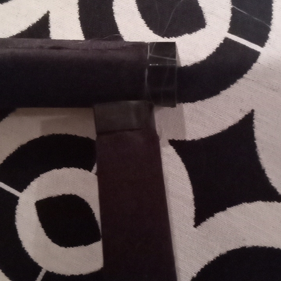 Joan & David Black 👠 - Picture 5 of 6